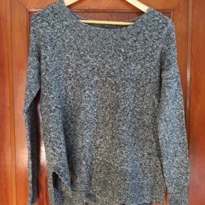Free With Bundle: American Eagle Sweater